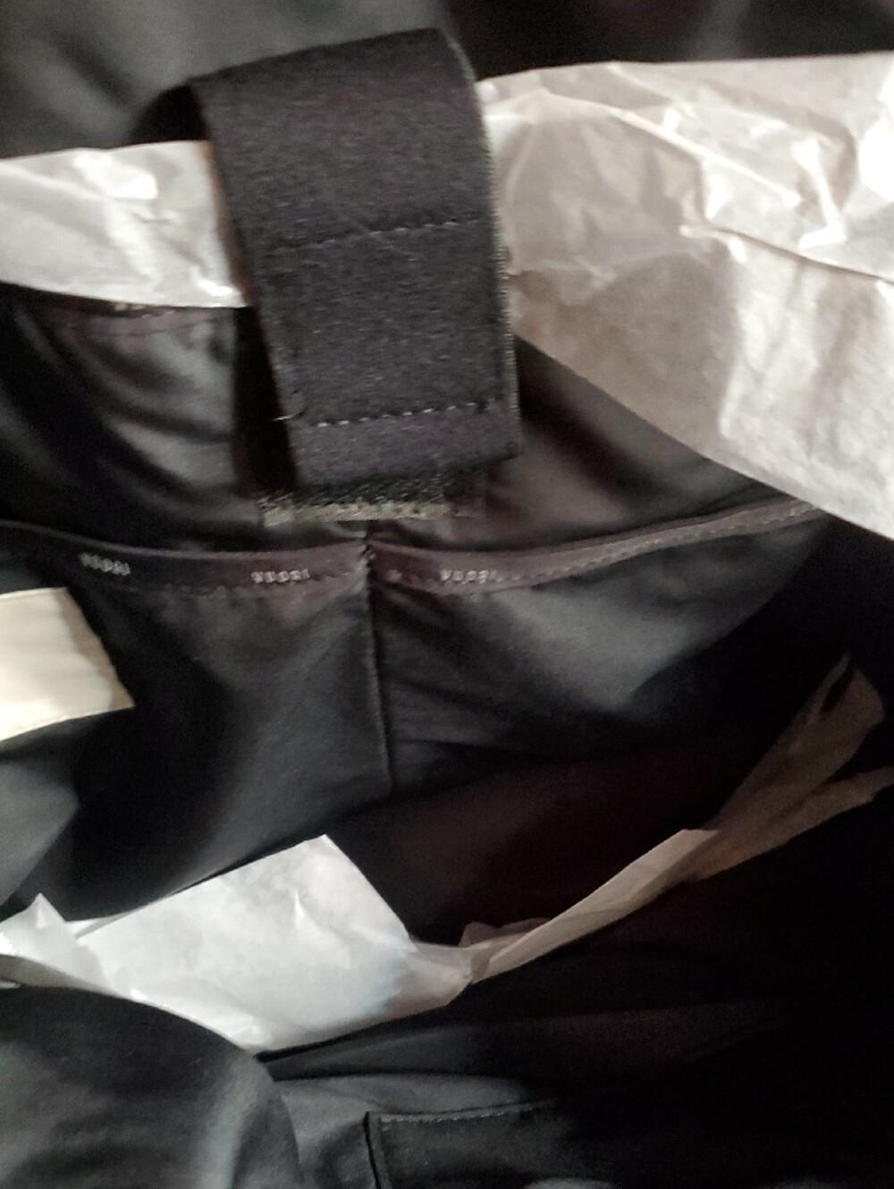 Vuori Black Quilted Nylon All Around Tote - Picture 6 of 13